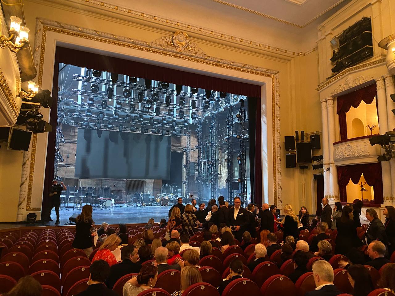 The ceremony of the annual, as it turns out already twelfth, The Art Newspaper Russia Awards at the Pushkin Theatre