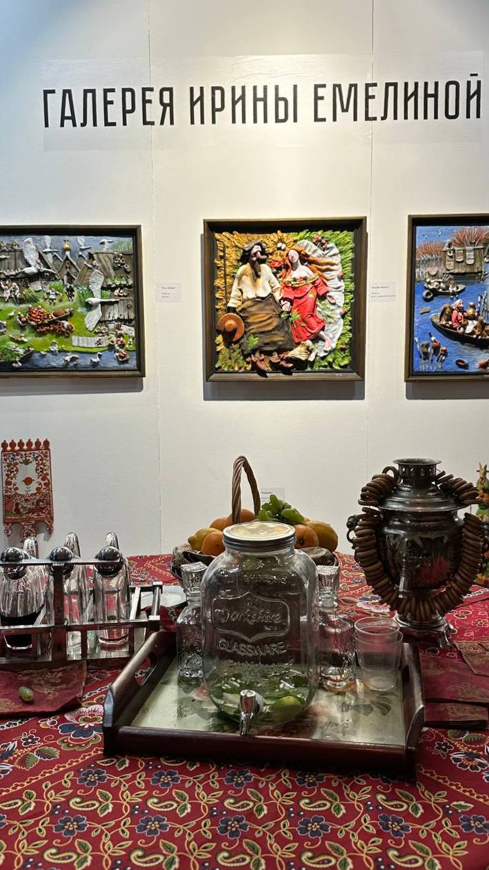 The International Art Russia Fair and Art Forum Is Being Held at Gostiny Dvor from 28 to 31 March