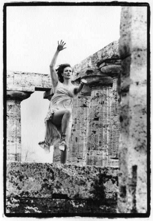 Vanessa Redgrave as Isadora Duncan was filmed at a temple in Paestum, not on the Acropolis