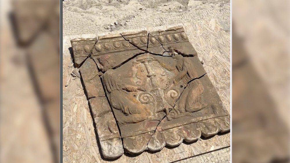 À Rome, sur la piazza Pia, des archéologues ont mis au jour les vestiges du portique de Caligula