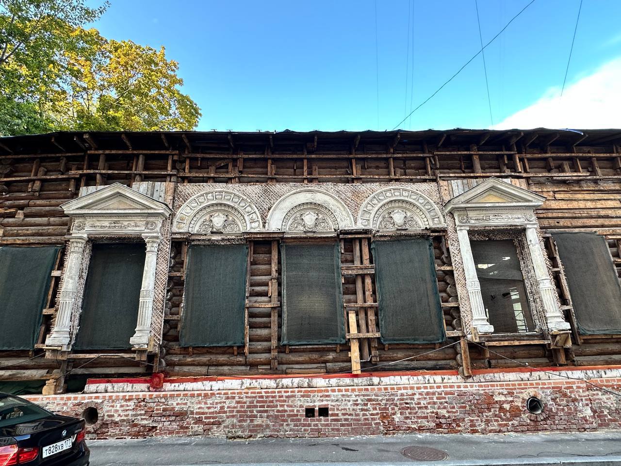 Restoration of the Single-Storey Wooden Terskoy-Lopatin House in Sechenovsky Lane