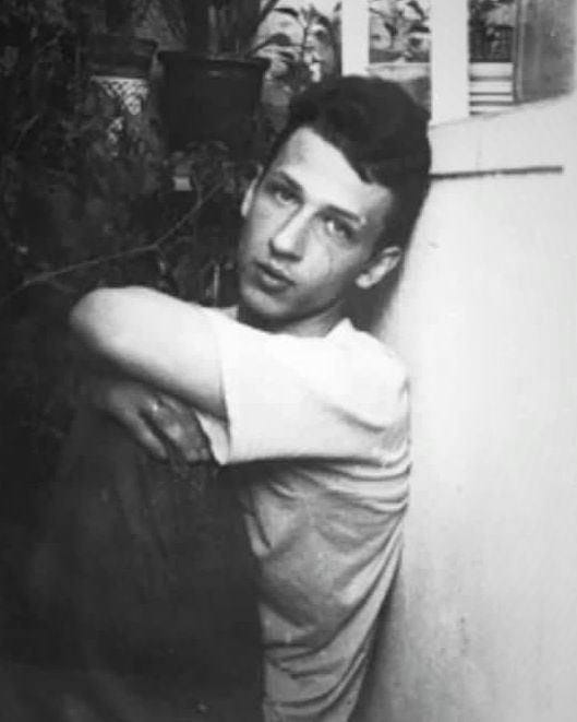 Boris Ryzhy departed this life very young, at 26
