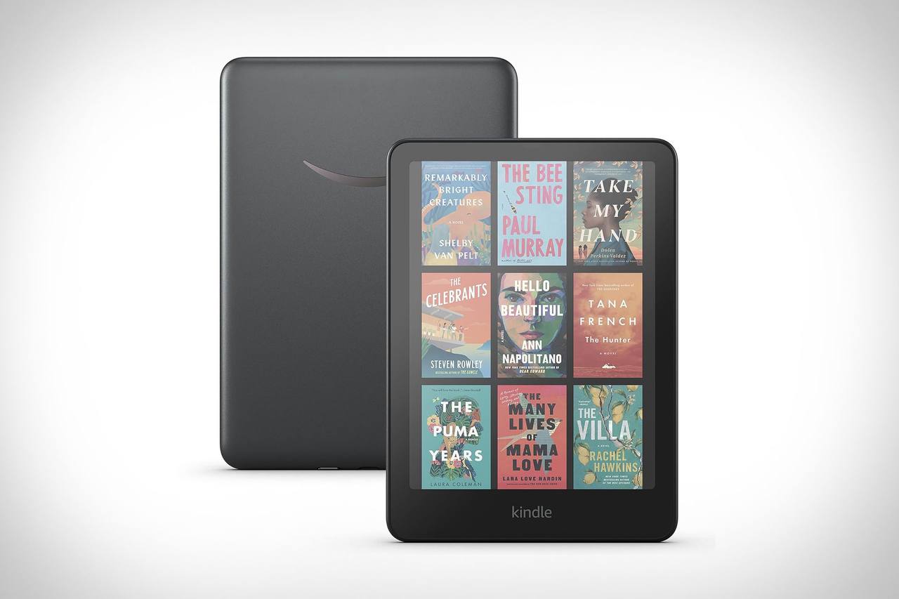 With the arrival of a new Kindle with a colour display, I cannot help wondering how badly it will glitch and freeze, if the plain black-and-white one starts misbehaving at roughly the three-hundredth book?