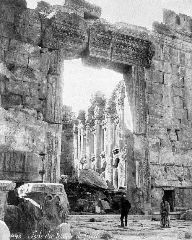 Les ruines du temple de Jupiter à Baalbek, Liban, photographies de la fin du XIXe siècle