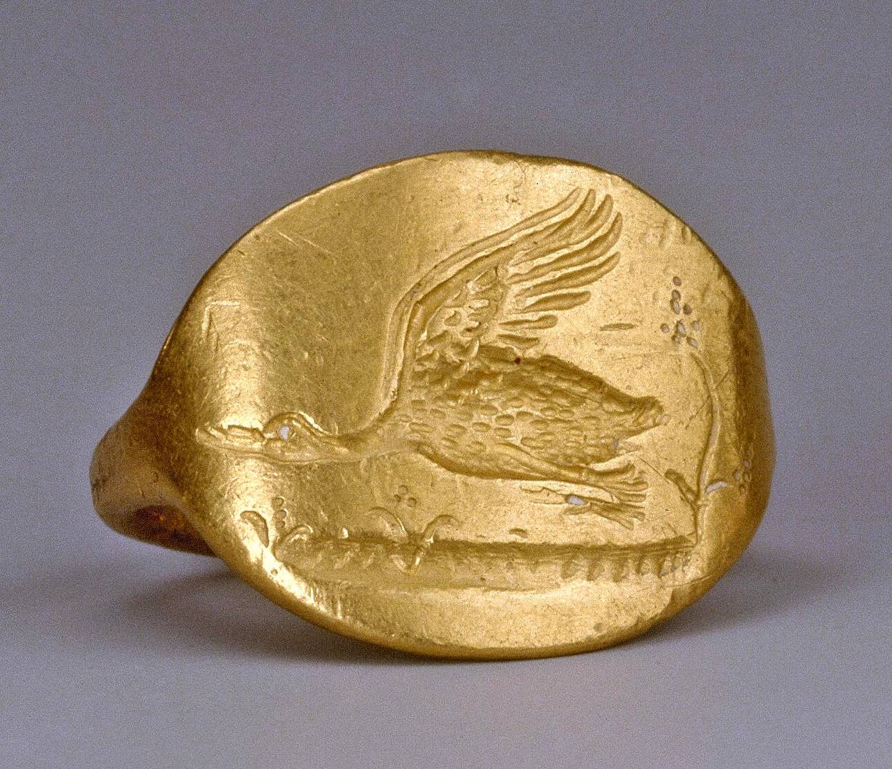 Scythian gold ring with a flying duck, 4th century BC, from the Chertomlyk kurgan
