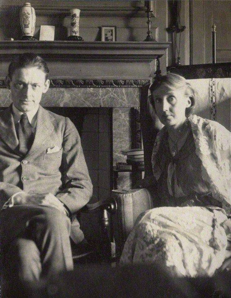 Thomas Eliot and Virginia Woolf were friends for over twenty years, but when Eliot embraced Christianity, or rather, after a period of open hostility to the Church, gradually became a zealous believer, Woolf said: he is dead to all of us