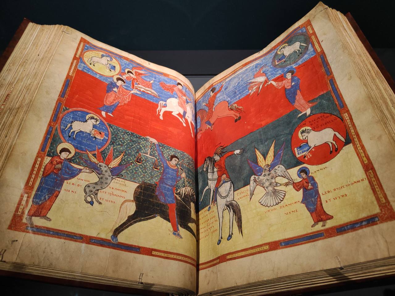 Commentaire sur l'Apocalypse de Beatus de Liébana, livre du XIe siècle