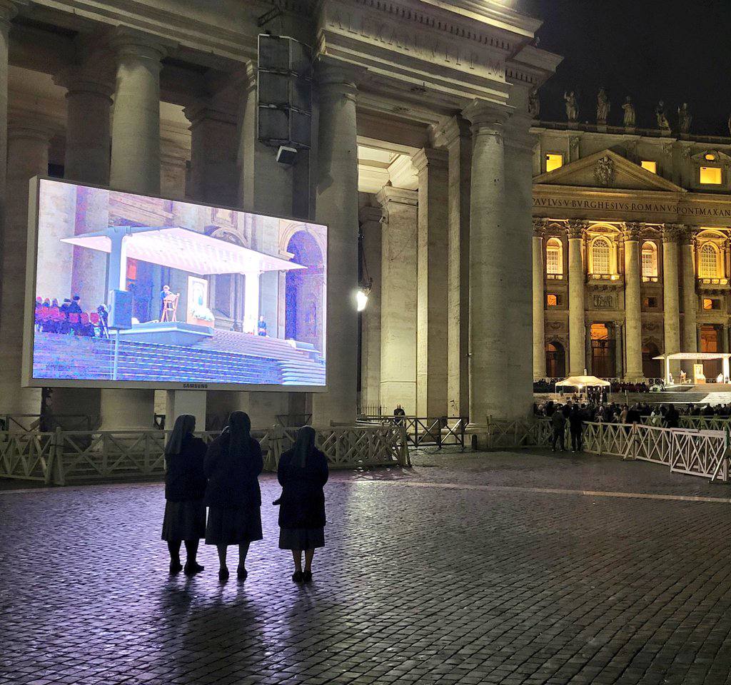 La nuit dernière au Vatican