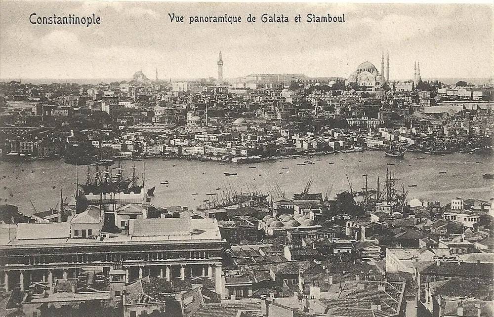Fait intéressant sur les puissances occidentales soucieuses de l'Europe orientale et de la civilisation chrétienne : au XIXe siècle, l'Empire russe aurait pu reprendre Constantinople aux Ottomans à plusieurs reprises, mais la France et la Grande-Bretagne