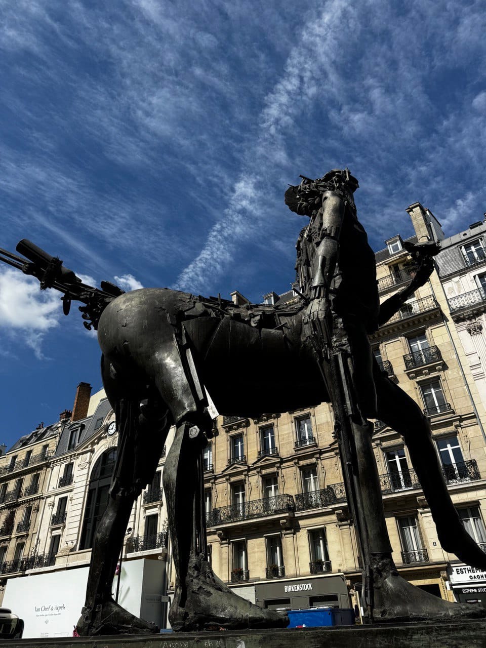 The Rue du Cherche-Midi in Paris, its name origins and César Baldaccini's centaur