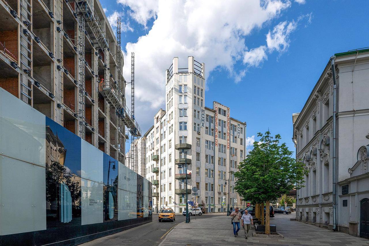 Project for the repair and restoration of the Mosselprom House in Kalashny Lane, a monument of Constructivism and one of the architectural symbols of the capital, has been approved