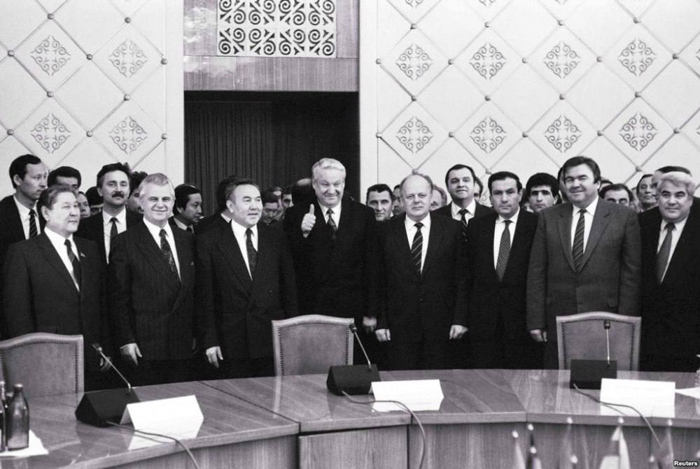 On 21 December 1991 the Alma-Ata Declaration was signed, the document that effectively confirmed the end of the USSR