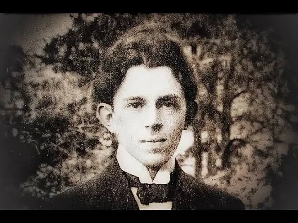 Tout est devenu plus lourd et plus colossal, et c'est pourquoi l'homme doit devenir plus dur, car l'homme doit devenir ce qu'il y a de plus dur sur terre et se rapporter à elle comme le diamant au verre