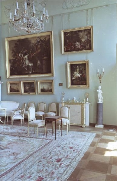 "The Sacrifice of Iphigenia" by Jean Tassel in the Salon of the Cupid Hall of the Arkhangelskoye Estate
