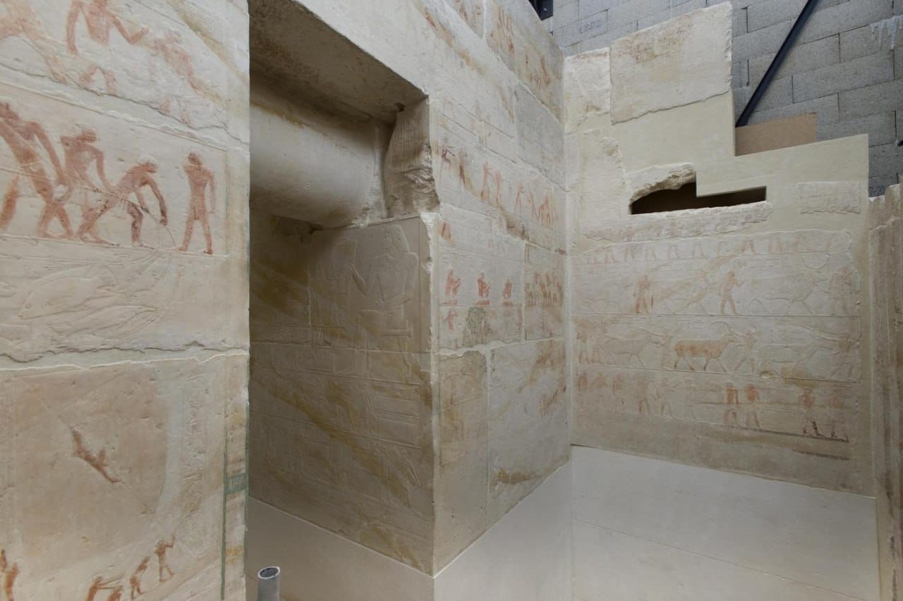 The Louvre suspends indefinitely the competition for its expansion project announced in June 2025