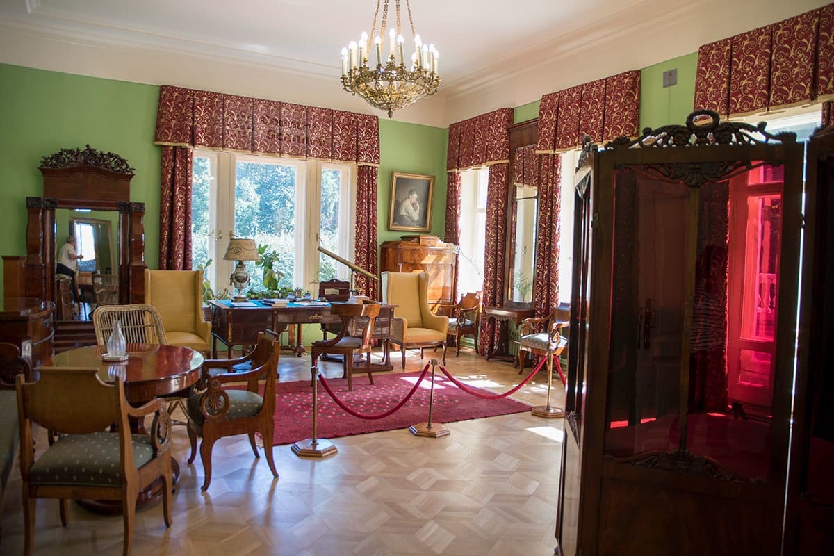 Le cabinet de travail de Lénine au musée-domaine Lénine de Gorki