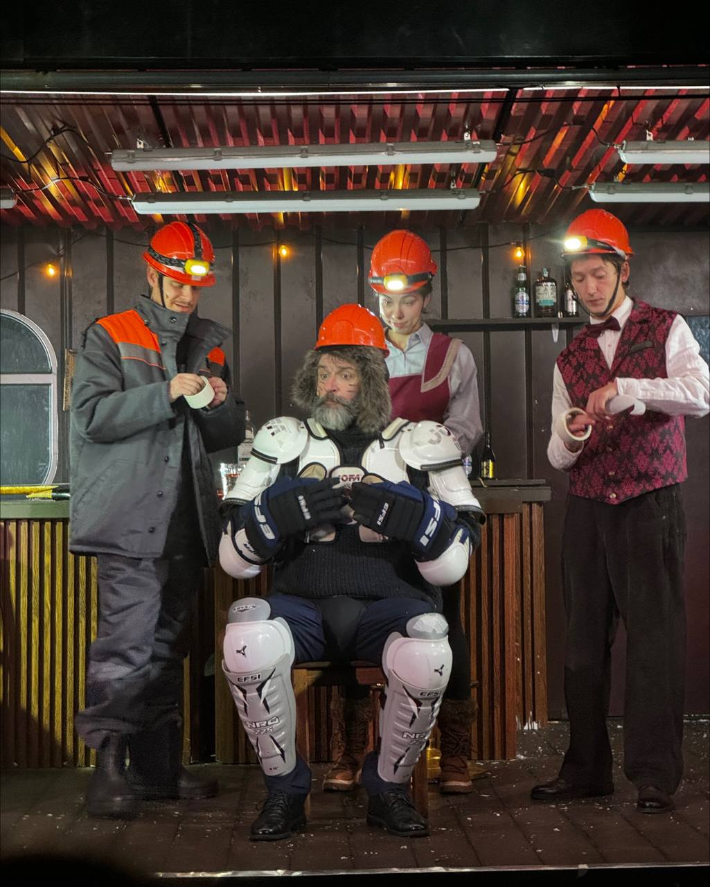 « Black Blizzard » des Broussnikiniens au Théâtre Praktika