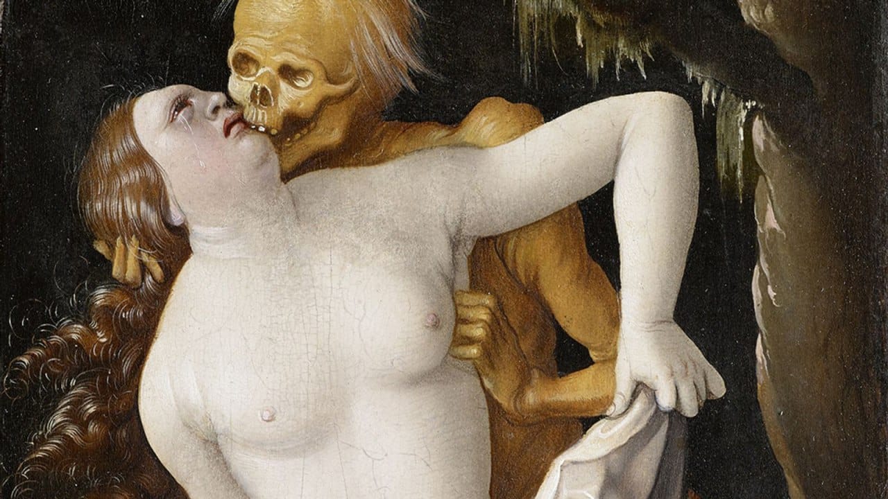 Détail d'un tableau : une femme nue et pâle aux cheveux roux, une larme sur la joue, embrassée par une figure jaunâtre de la Mort au visage de crâne.