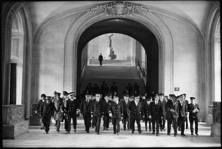 Лувр күзетшілерінің әскері, 1972 жыл