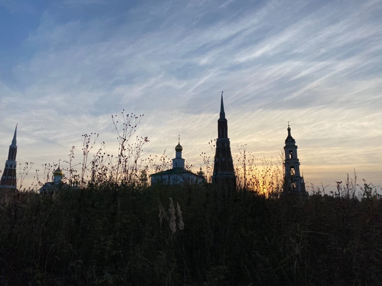 Une fois à Kolomna, ce serait folie de ne pas aller voir l'endroit où la Moskova se jette dans l'Oka, d'autant qu'il se trouve pratiquement dans les limites de la ville