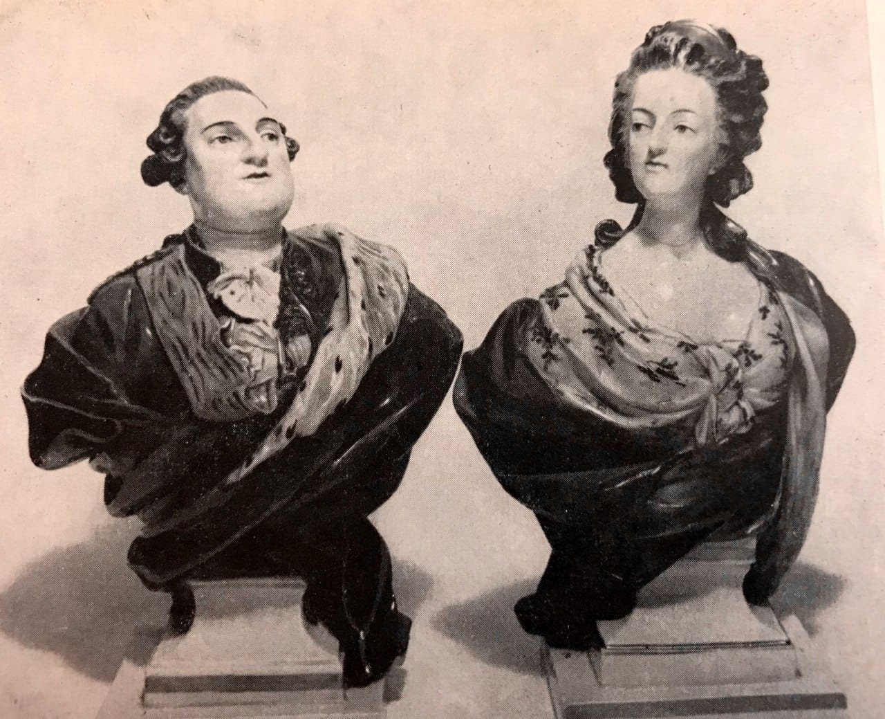 Good Lord, just look at these conceited monarchs!