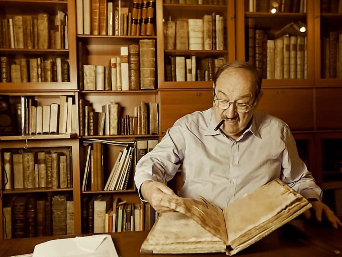 The Italian State Will Acquire Umberto Eco's Library from His Family and Hand It Over to the University of Bologna