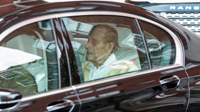 Prince Philip returns to Windsor Castle after 28 nights in hospital, the longest stay of his life