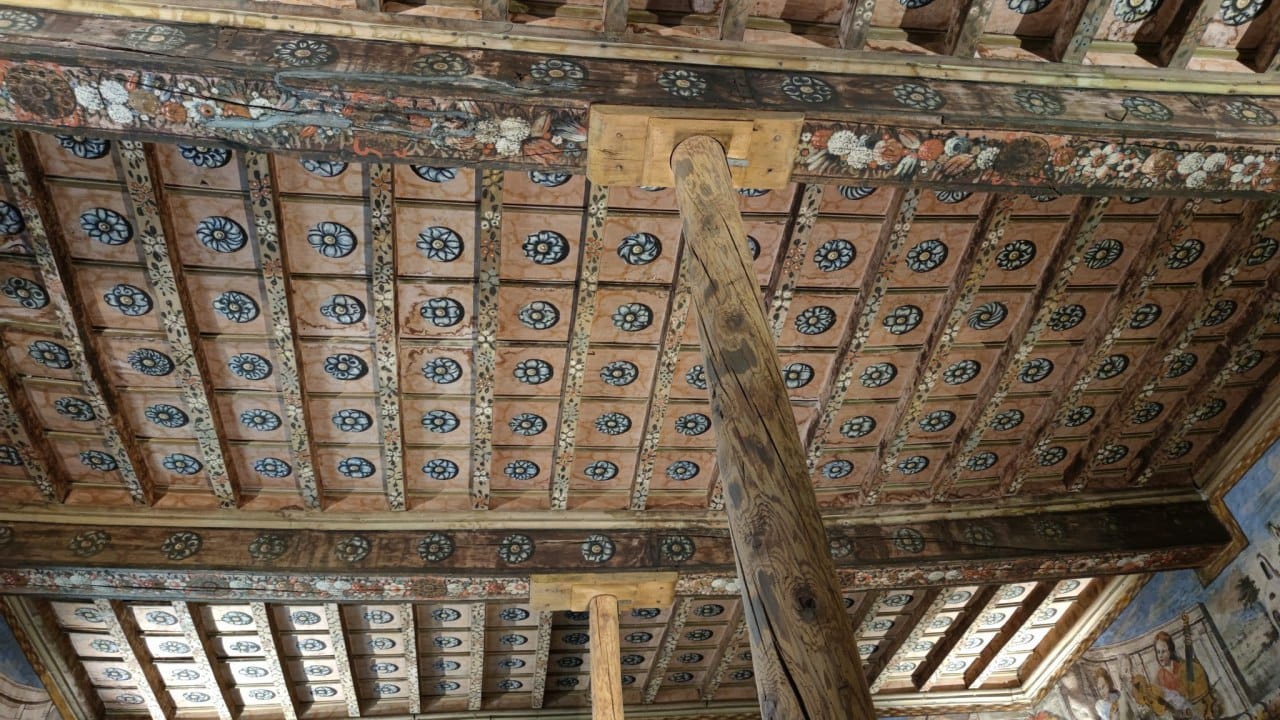 Bel exemple de travaux de rénovation menés par un entrepreneur italien dans une salle de restaurant de la fin de la Renaissance, non loin du château de Racconigi