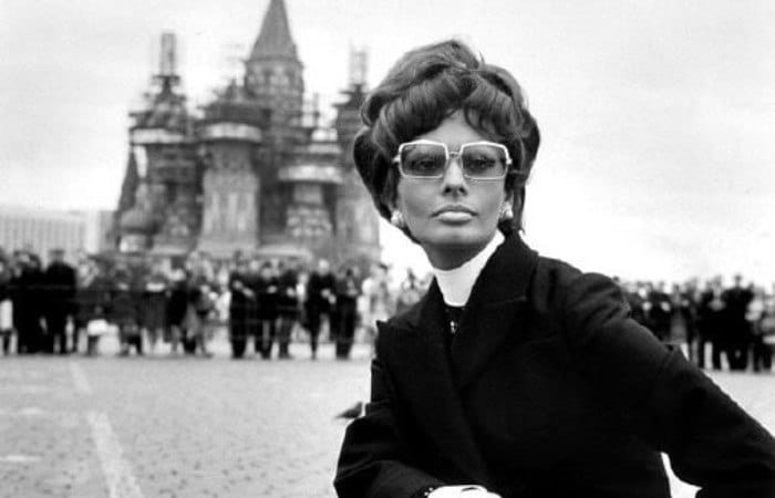 When I want to think of something pleasant, I remember pancakes, or photographs of Sophia Loren in Moscow