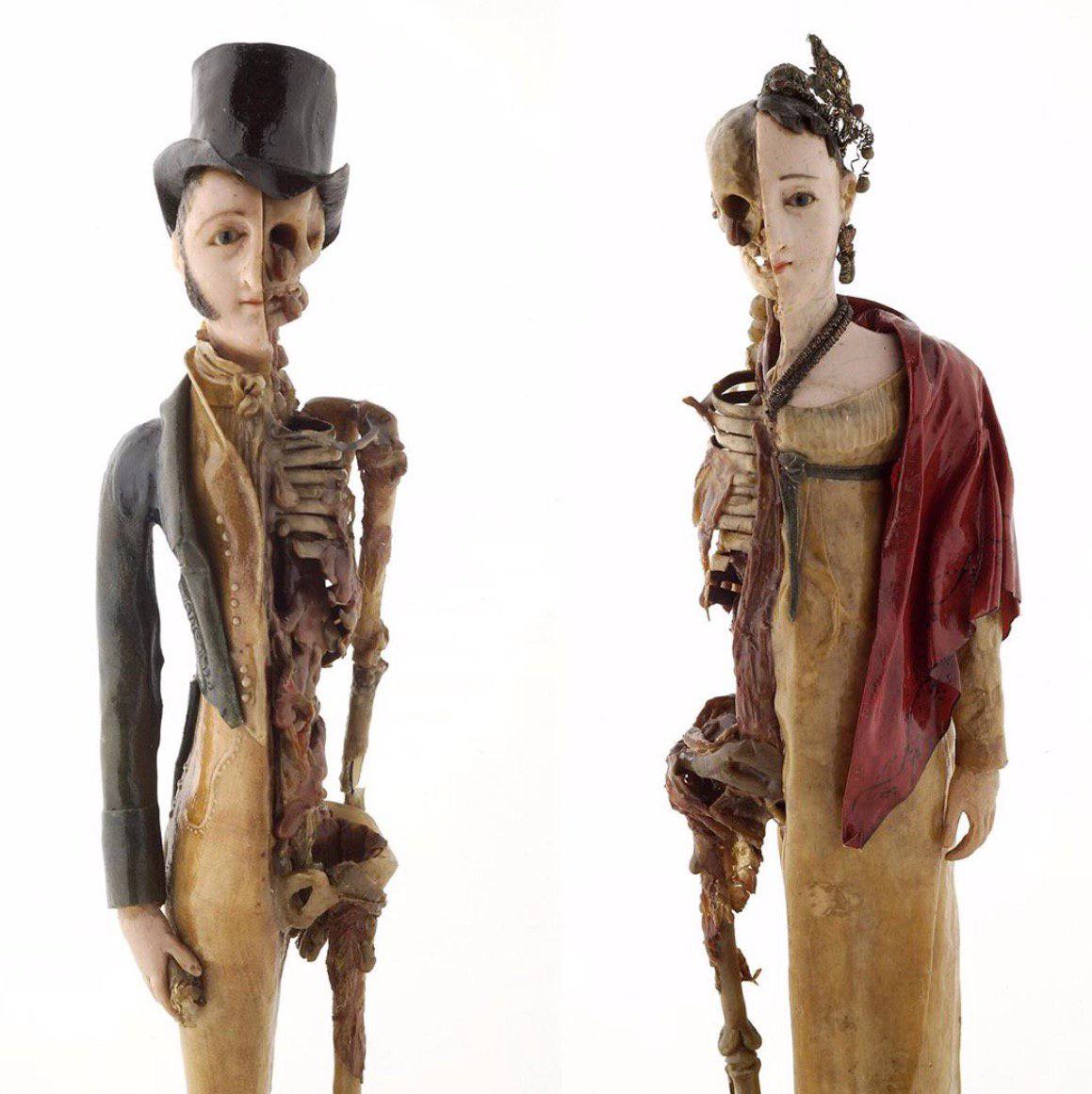 Les figurines memento mori du XIXe siècle sembleraient évoquer moins la mort que l'erreur d'une quête de la moitié perdue