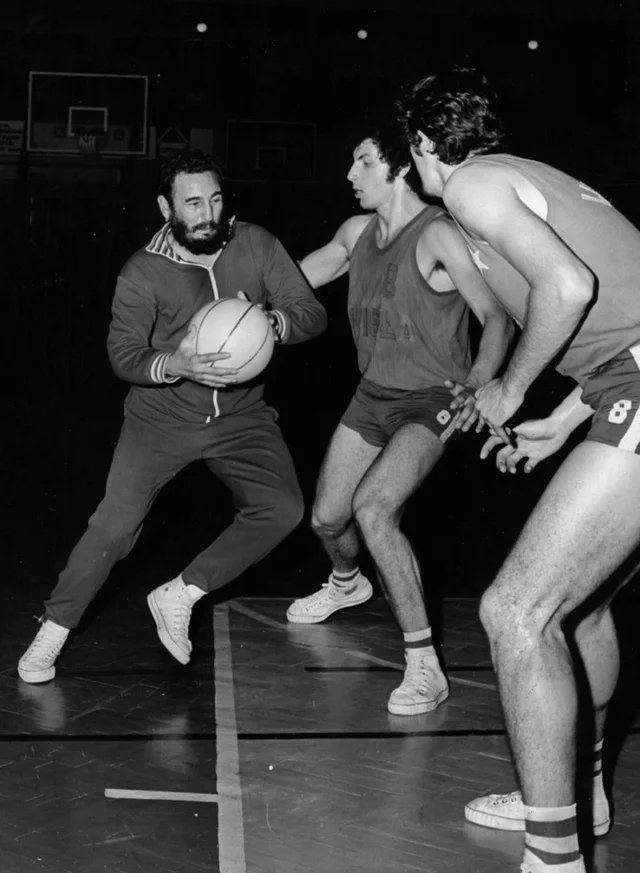 Fidel Castro plays basketball in Kraków in 1972