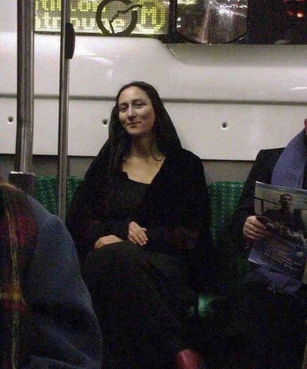 The Mona Lisa in the New York Subway
