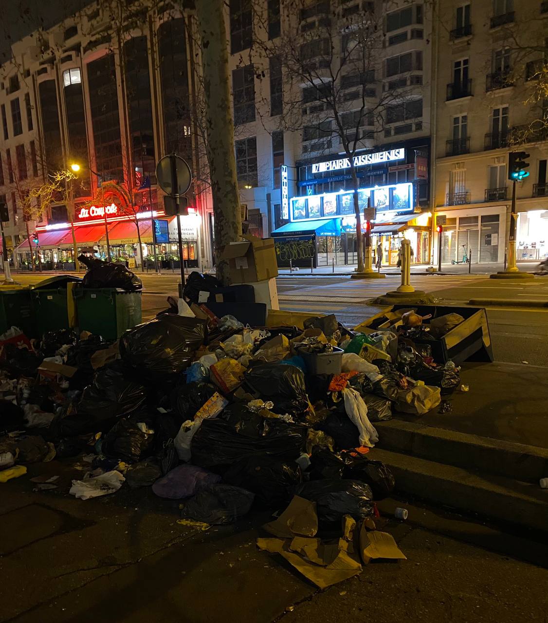 Montparnasse n'a jamais été aussi beau que sous Macron