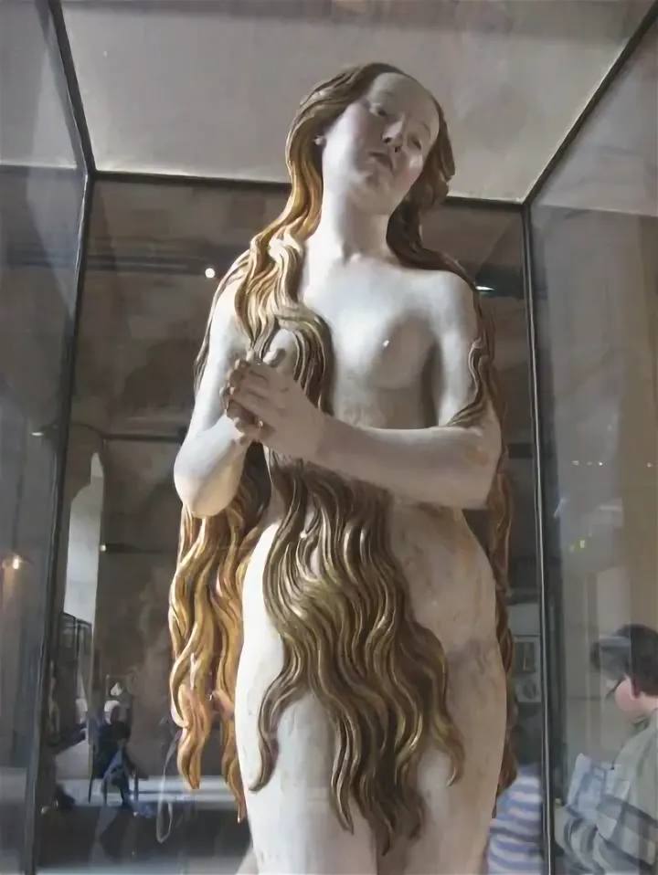 Деревянная фигура святой Магдалины Грегора Эрхарта, La Belle Allemande, 1510 год, коллекция Лувра