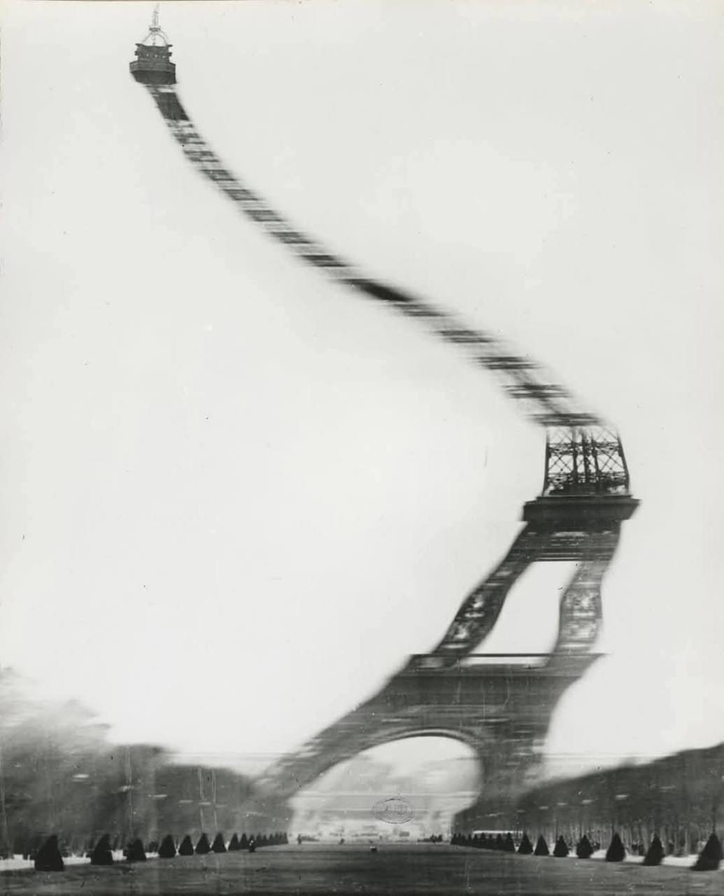 Эйфелева башня Робера Дуано, 1965 год