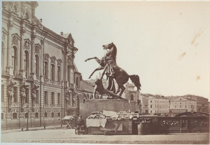 Аничков мост в 1870-е годы