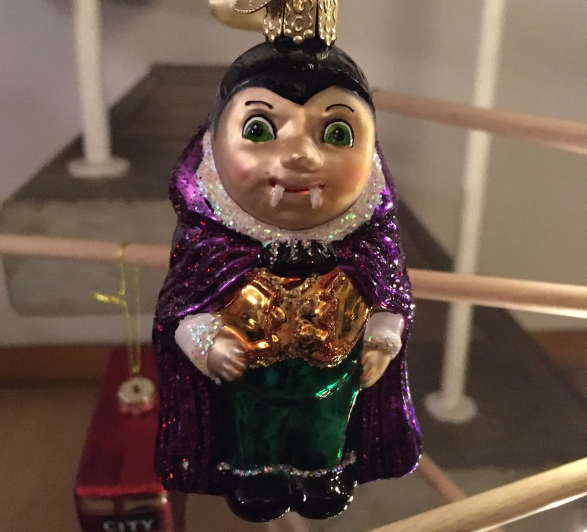 Найдена самая очаровательная елочная игрушка в мире