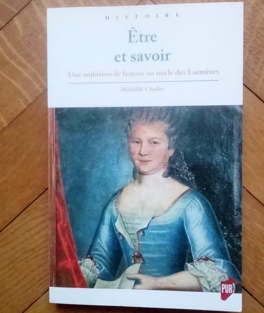 Книга заслуживает внимания уже потому, что её героиня, госпожа де Маран, урождённая Генриетта Мари Франсуаза Эдмэ, при всём уважении, очень похожа на Сергея Семёновича
