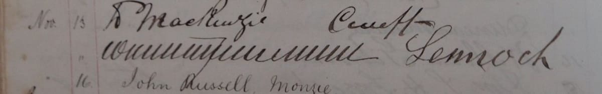 Страница рукописного реестра с неразборчивой записью и строкой John Russell, Monzie.