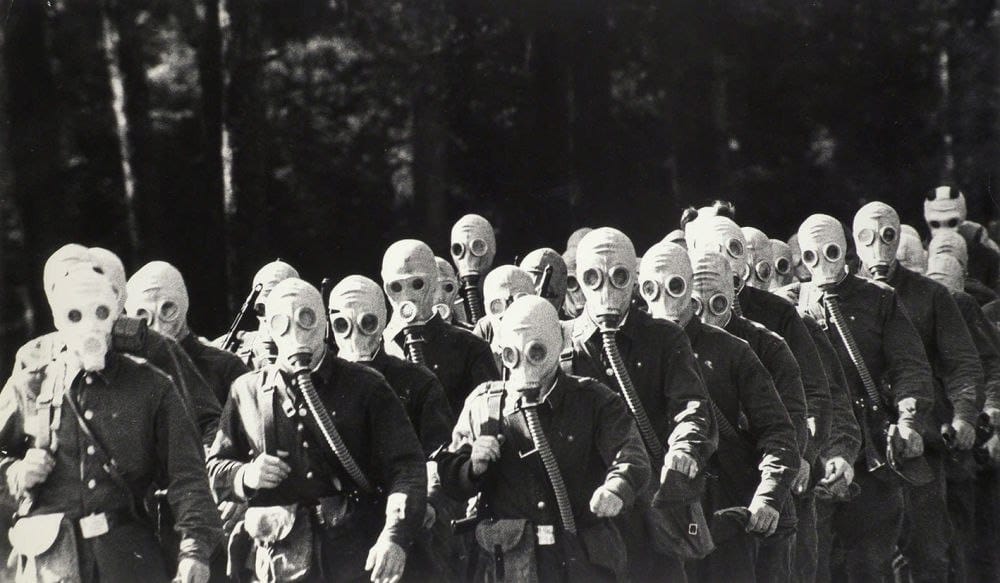 Фотография: Маршбросок в полной боевой выкладке, 1979