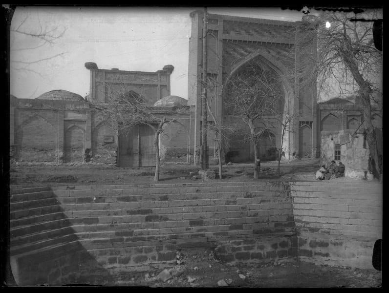 Хауз Гаукушан и мечеть Ходжа Калон в Бухаре, 1920-е годы