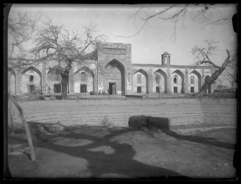 Медресе Джуиборий Калон в Бухаре, 1920-е годы