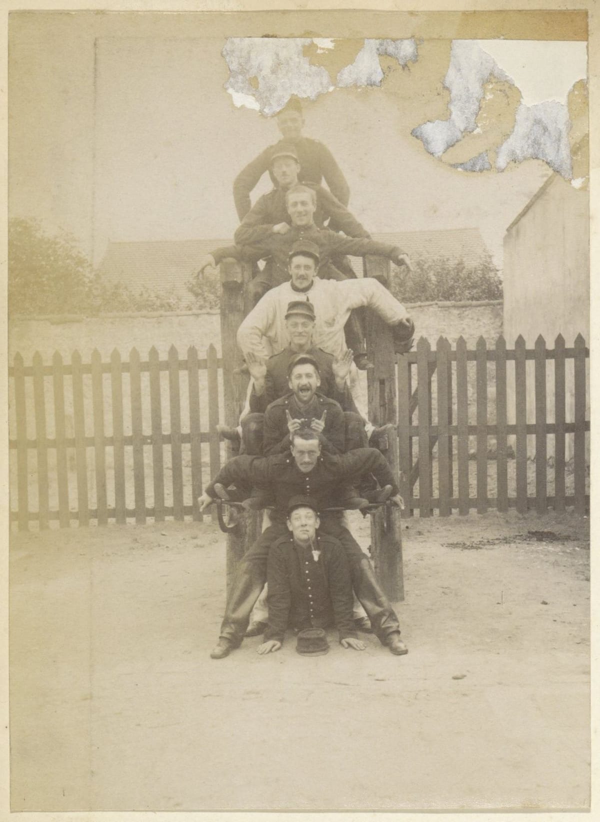 Групповой портрет французских солдат, 1900-1910