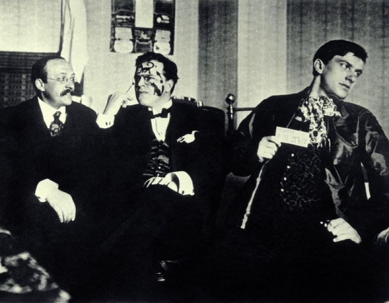 Андрей Шемшурин, Давид Бурлюк, Владимир Маяковский, Москва, 1914