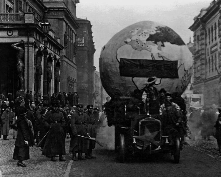 Первое мая в Петрограде, 1920