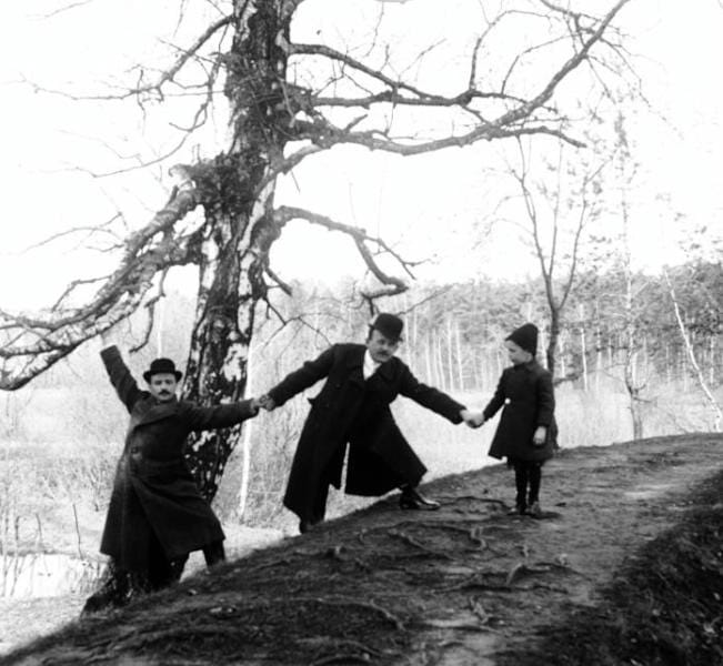 На холме, 1910-е