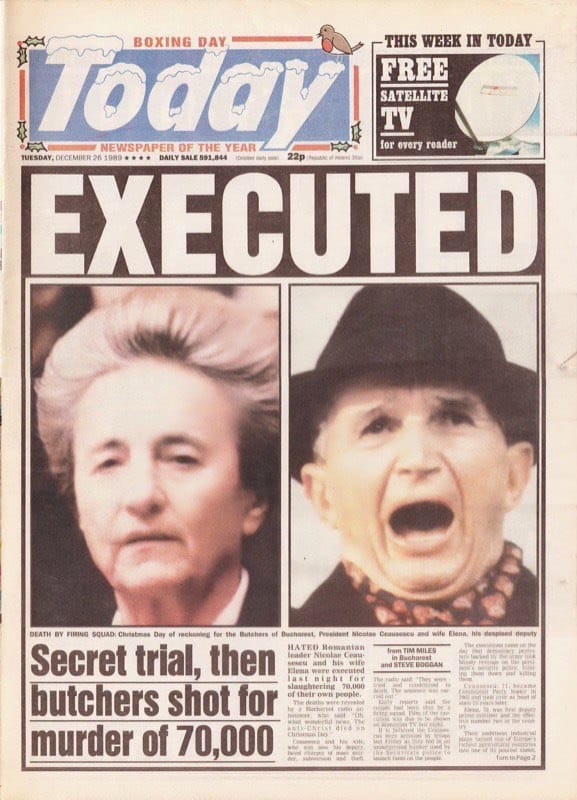 25 декабря 1989 года был расстрелян лидер Румынии Николае Чаушеску и его жена Елена по судебному обвинению в преступлениях против человечности спустя две недели после восстания против режима Чаушеску