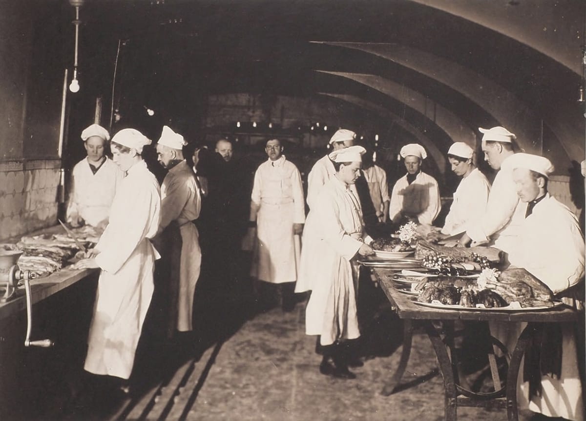 Ленинградские рестораны эпохи НЭПа, 1920-е гг