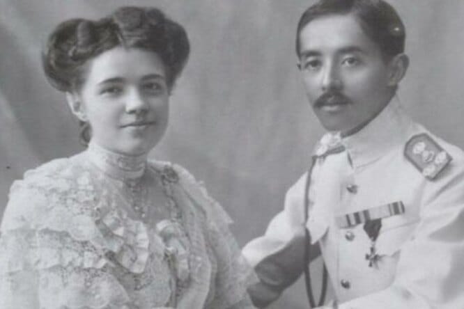 Екатерина Десницкая, ее муж, наследный принц Сиама Чакрабон, и их сын Чула