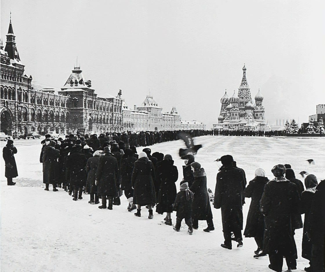Очередь у Мавзолея Ленина, Москва, конец 1950-х гг